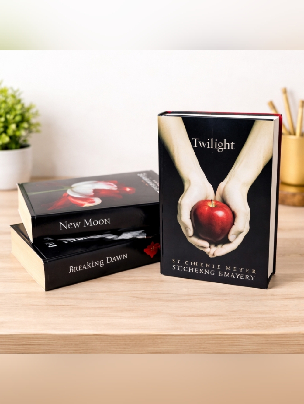 Twilight Saga Book Set – Stephenie Meyer Hardcover + Paperback Bundle 📚 Vampire